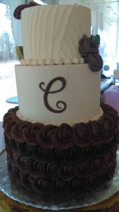 dark purple and white two tome wedding cake